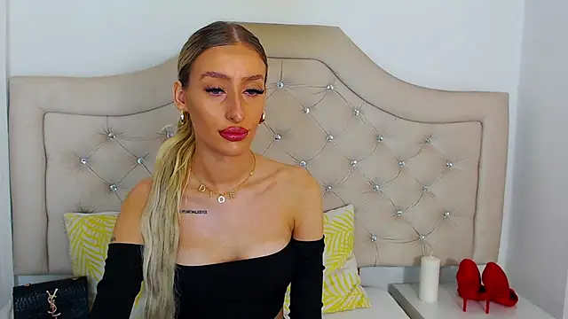 Snapshot of NatalieSensual chatting on 11-09-25, 09:51 NatalieSensual online show from 11-09-25, 09:51