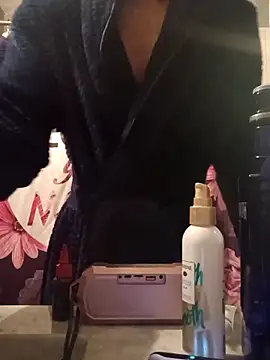 bbclongstrong1433 online show from 03-26-26, 07:14