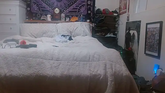 Snapshot of reebokrick650 chatting on 10-24-25, 12:19 reebokrick650 online show from 10-24-25, 12:19