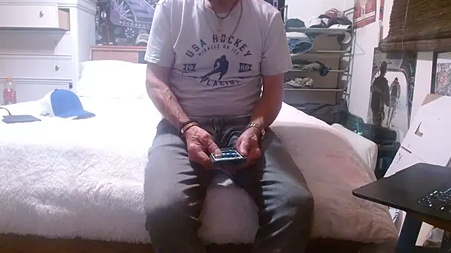 Snapshot of reebokrick650 chatting on 11-05-25, 10:26 reebokrick650 online show from 11-05-25, 10:26