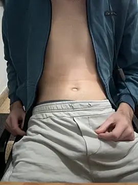 Snapshot of shazam_billy77 chatting on 09-24-25, 01:09 shazam billy77 online show from 09-24-25, 01:09