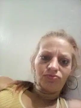 Snapshot of IrishGoddess69247 chatting on 11-11-25, 07:03 IrishGoddess69247 online show from 11-11-25, 07:03