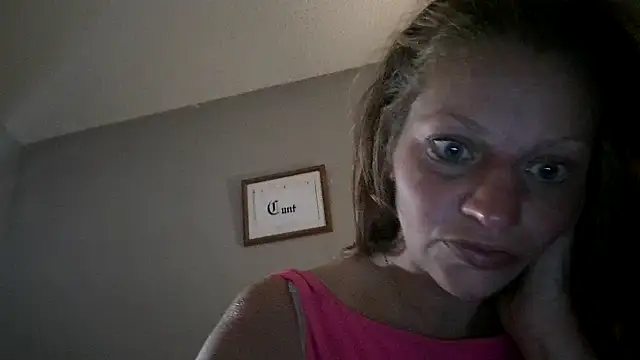 Snapshot of IrishGoddess69247 chatting on 12-15-25, 04:11 IrishGoddess69247 online show from 12-15-25, 04:11