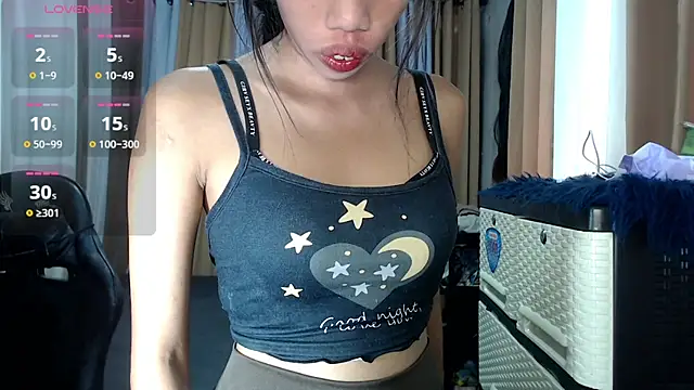 kourtneyluv  online show from 02-05-26, 05:23