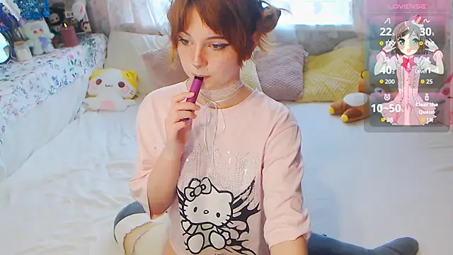 Snapshot of sweet_mika18 chatting on 06-12-26, 12:37 sweet mika18 online show from 06-12-26, 12:37