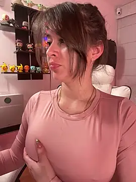 Snapshot of Sharon_07 chatting on 02-20-26, 11:38 Sharon 07 online show from 02-20-26, 11:38