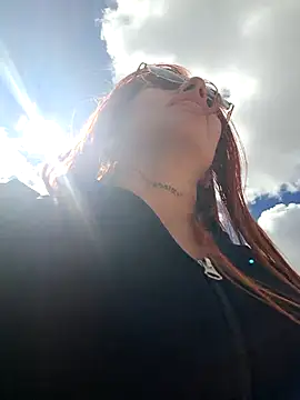 Snapshot of Alis_xxx chatting on 11-01-25, 06:54 Alis xxx online show from 11-01-25, 06:54