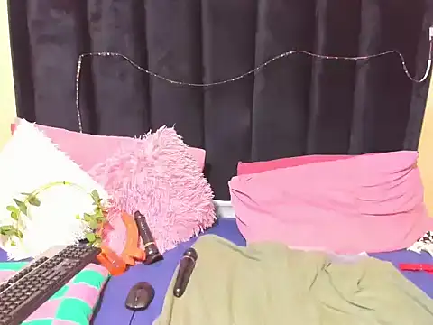 AmazingDarkDoll online show from 02-06-26, 02:53