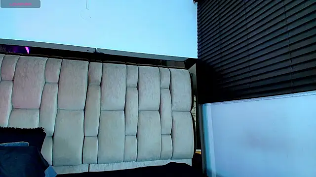 Snapshot of Samy_Grey01 chatting on 07-17-26, 08:35 Samy Grey01 online show from 07-17-26, 08:35