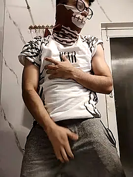 mrmasseur06 online show from 03-30-26, 06:42