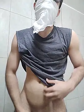 Snapshot of mrmasseur06 chatting on 05-27-26, 08:44 mrmasseur06 online show from 05-27-26, 08:44