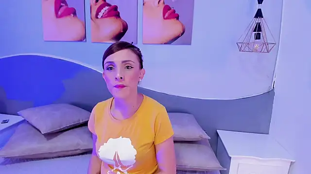 Nicol 89  online show from 02-21-26, 11:44