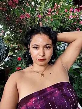 Lily-o online show from 12-16-25, 03:17