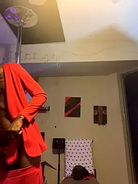 Snapshot of Triggerhappycj100 chatting on 11-19-25, 10:59 Triggerhappycj100 online show from 11-19-25, 10:59