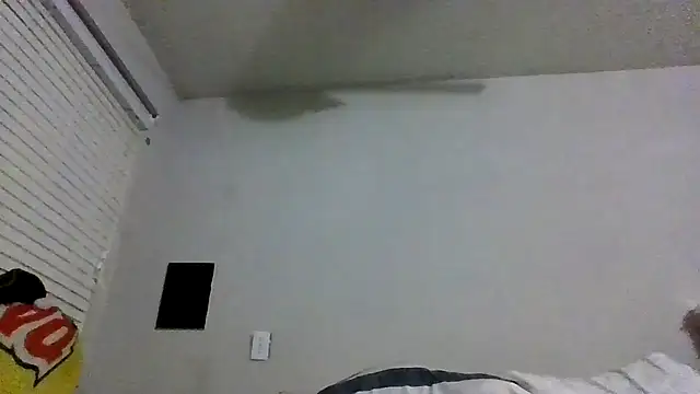 Snapshot of Triggerhappycj100 chatting on 05-12-26, 01:36 Triggerhappycj100 online show from 05-12-26, 01:36