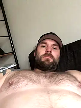 Snapshot of Bamse28 chatting on 10-19-25, 07:42 Bamse28 online show from 10-19-25, 07:42