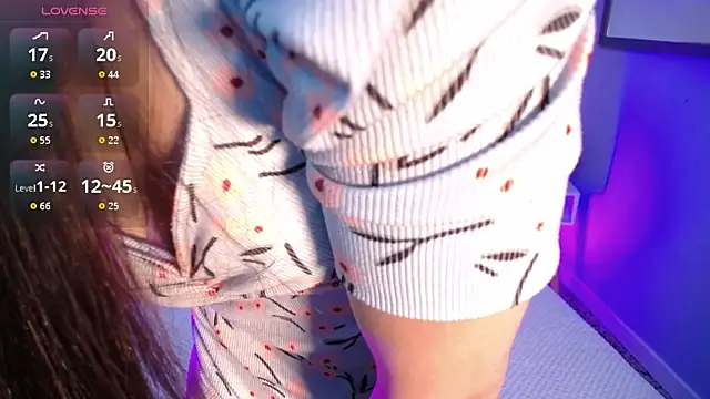 Astrid Velle online show from 09-10-25, 04:01