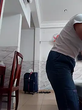 Anny-ly online show from 11-15-25, 08:22