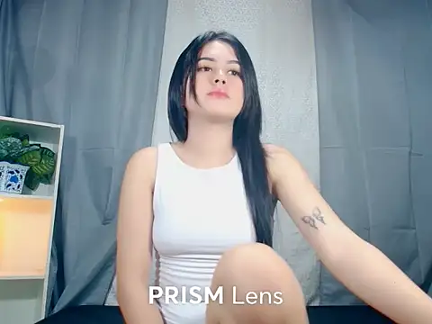 Snapshot of Urasian_ladybug chatting on 12-01-25, 07:46 Urasian ladybug online show from 12-01-25, 07:46