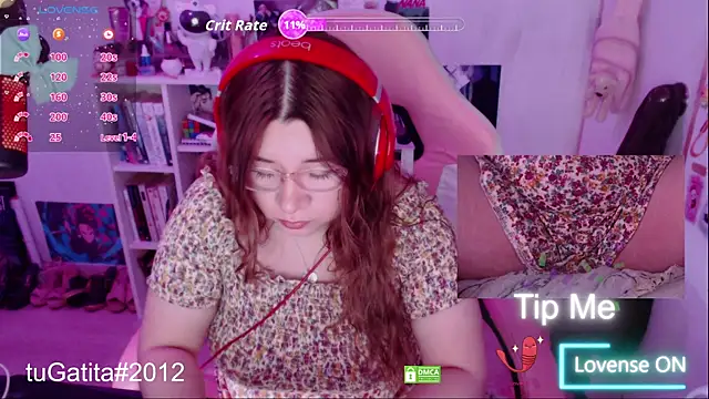 Snapshot of Pink_girl0n chatting on 09-30-25, 06:57 Pink girl0n online show from 09-30-25, 06:57