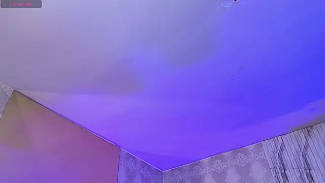 Snapshot of Naomy_tay1 chatting on 01-12-26, 03:23 Naomy tay1 online show from 01-12-26, 03:23