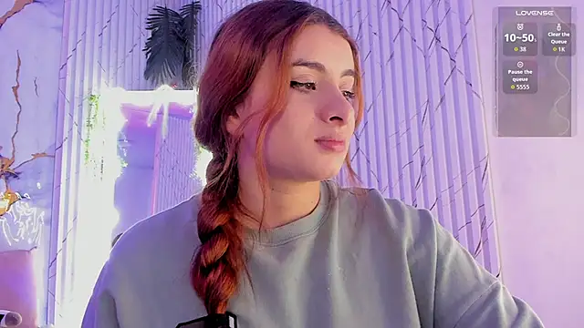 Naomy tay1 online show from 04-11-26, 07:45