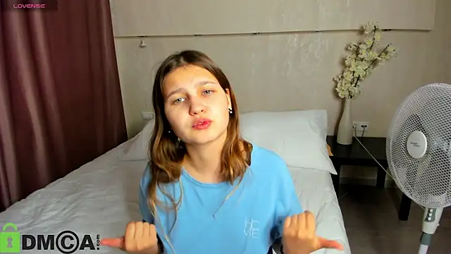 Elle Ellise online show from 10-02-25, 01:23