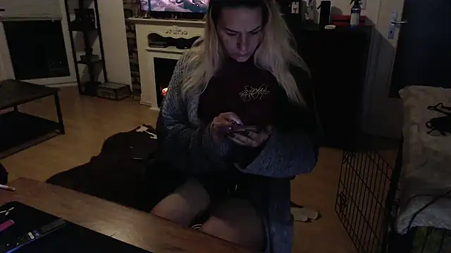 Snapshot of Sidney_Rockz chatting on 10-04-25, 05:55 Sidney Rockz online show from 10-04-25, 05:55