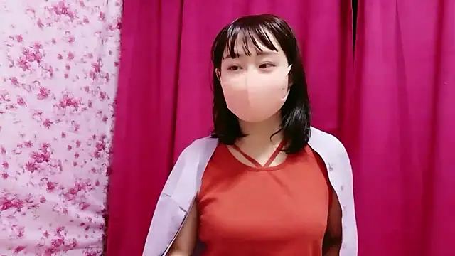 Snapshot of RenaFcup chatting on 11-06-25, 12:22 RenaFcup online show from 11-06-25, 12:22