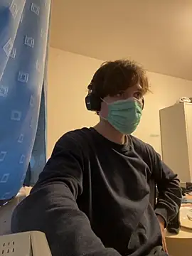 Snapshot of Imagerysin23 chatting on 09-29-25, 04:23 Imagerysin23 online show from 09-29-25, 04:23