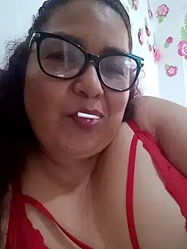 Snapshot of ladytropical1 chatting on 11-01-25, 07:38 ladytropical1 online show from 11-01-25, 07:38