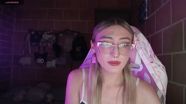 Andrea camilaaa online show from 05-29-26, 03:04