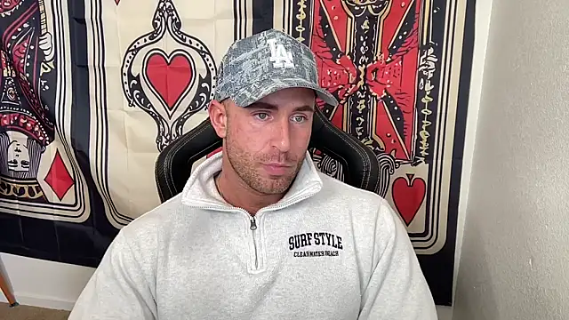 brettmycles28 online show from 12-01-25, 10:26