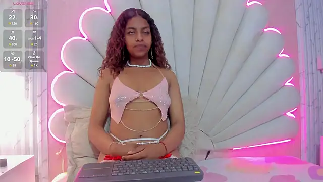 MisRoos online show from 09-09-25, 04:06