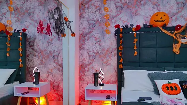 Angelique Angell online show from 10-19-25, 07:58