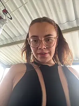 AlissonPeach01 online show from 09-12-25, 03:34