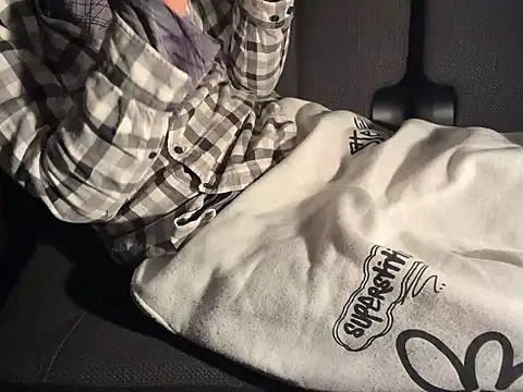 CAMEL1913 online show from 11-01-25, 05:15