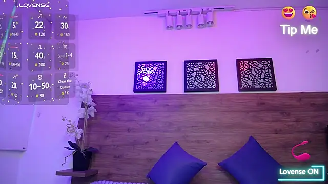 AlexandraCambell online show from 09-08-25, 07:46