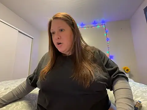 JizzyJazzunleashed online show from 10-03-25, 08:17