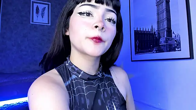 Snapshot of sakuramoss chatting on 10-03-25, 05:15 sakuramoss online show from 10-03-25, 05:15