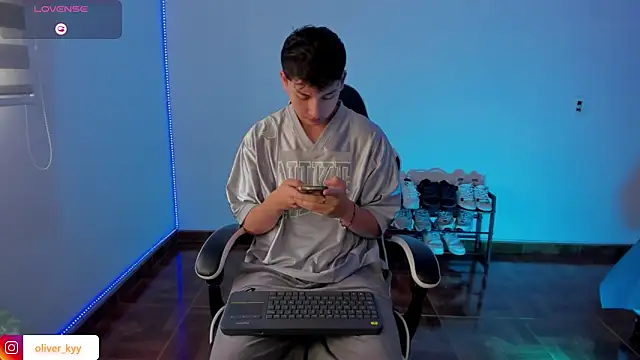 Casper   kyy online show from 11-26-25, 01:01