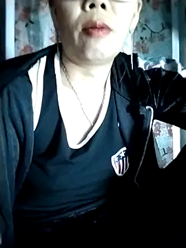 Snapshot of Minety473 chatting on 12-16-25, 01:27 Minety473 online show from 12-16-25, 01:27