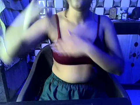 Snapshot of Beautiful_ladki chatting on 09-24-25, 07:50 Beautiful ladki online show from 09-24-25, 07:50