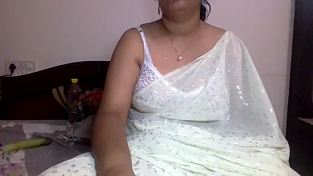 anu-anu2002 online show from 05-15-26, 08:16