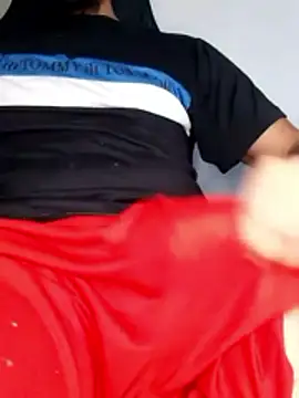 Snapshot of Bosssweet22cm chatting on 02-26-26, 03:22 Bosssweet22cm online show from 02-26-26, 03:22