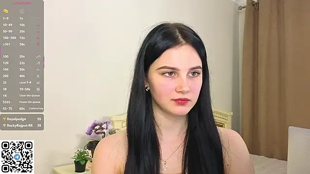 Snapshot of EnricaElis chatting on 11-27-25, 08:11 EnricaElis online show from 11-27-25, 08:11