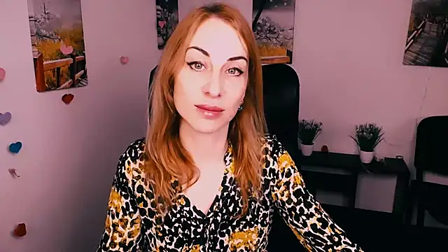 Snapshot of Create_your_own_sun chatting on 11-16-25, 01:17 Create your own sun online show from 11-16-25, 01:17