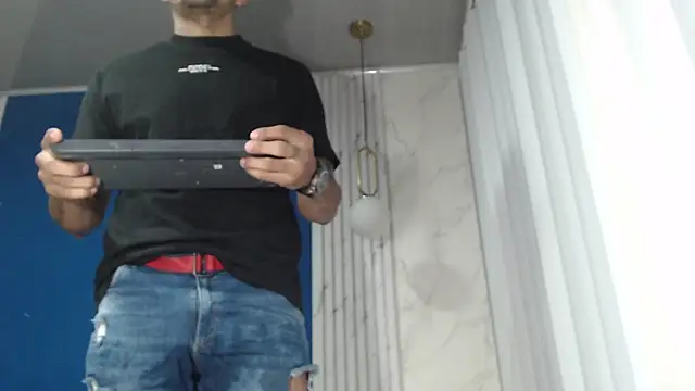 Morganandmegan online show from 12-19-25, 11:39