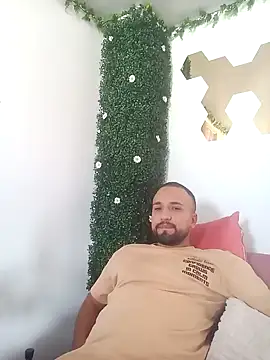 Miguel SaraPink online show from 03-02-26, 09:32