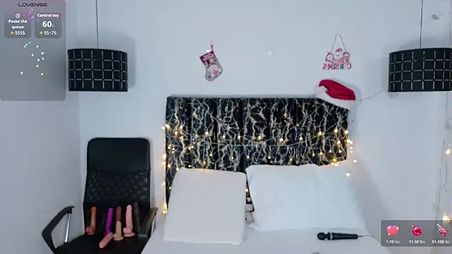 evvaa moon69 online show from 12-20-25, 12:12